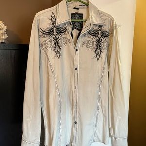 Long sleeve button up short